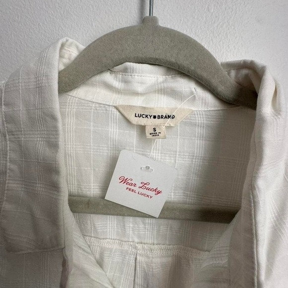 Lucky Brand women's 100% cotton floral button up size small - Picture 4 of 4